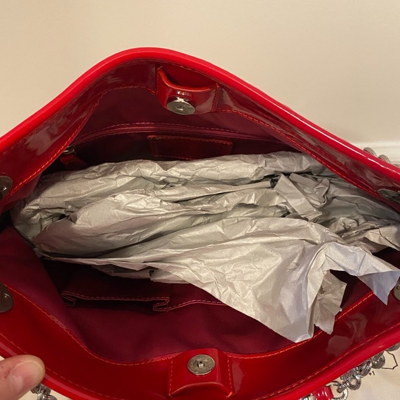 NEW! Coach shoulder bag. Red paten leather. Large. - Picture 6 of 6